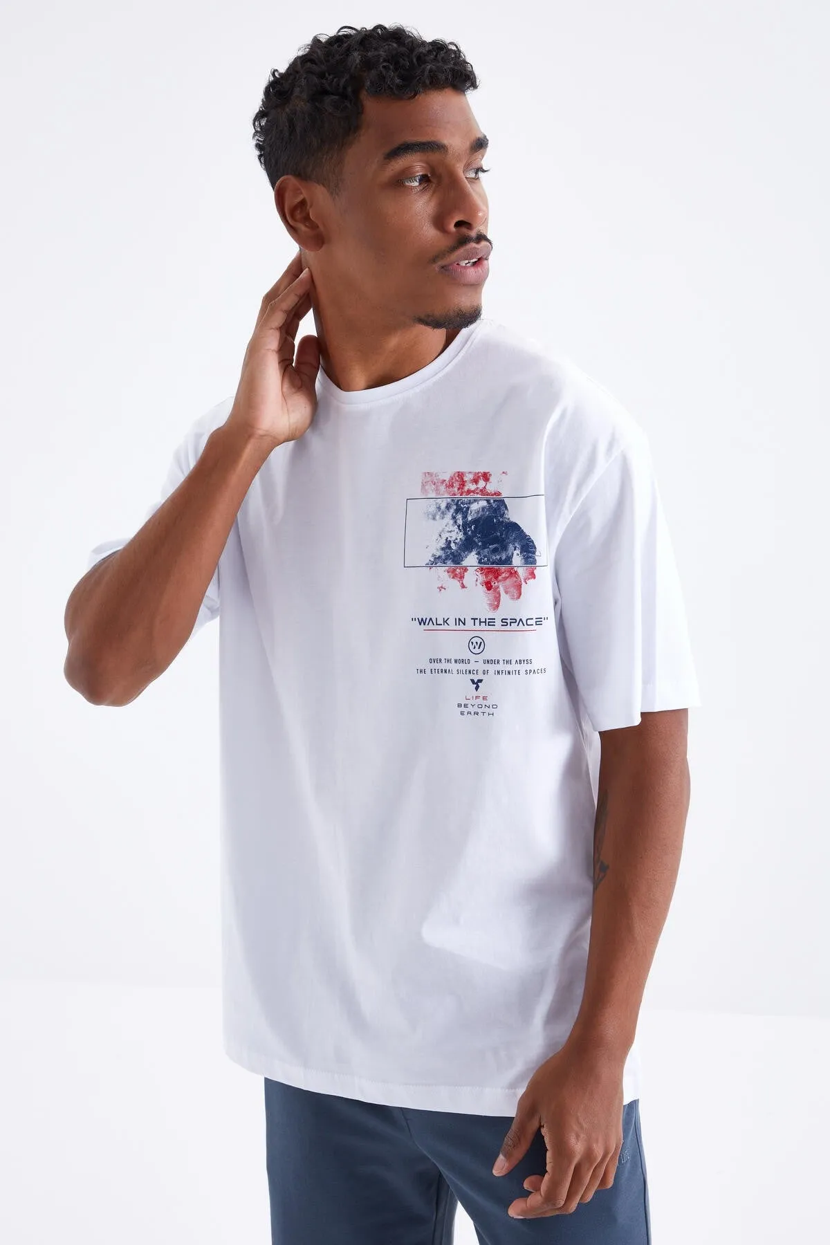 baski detayli o yaka erkek oversize t-shirt - 88099