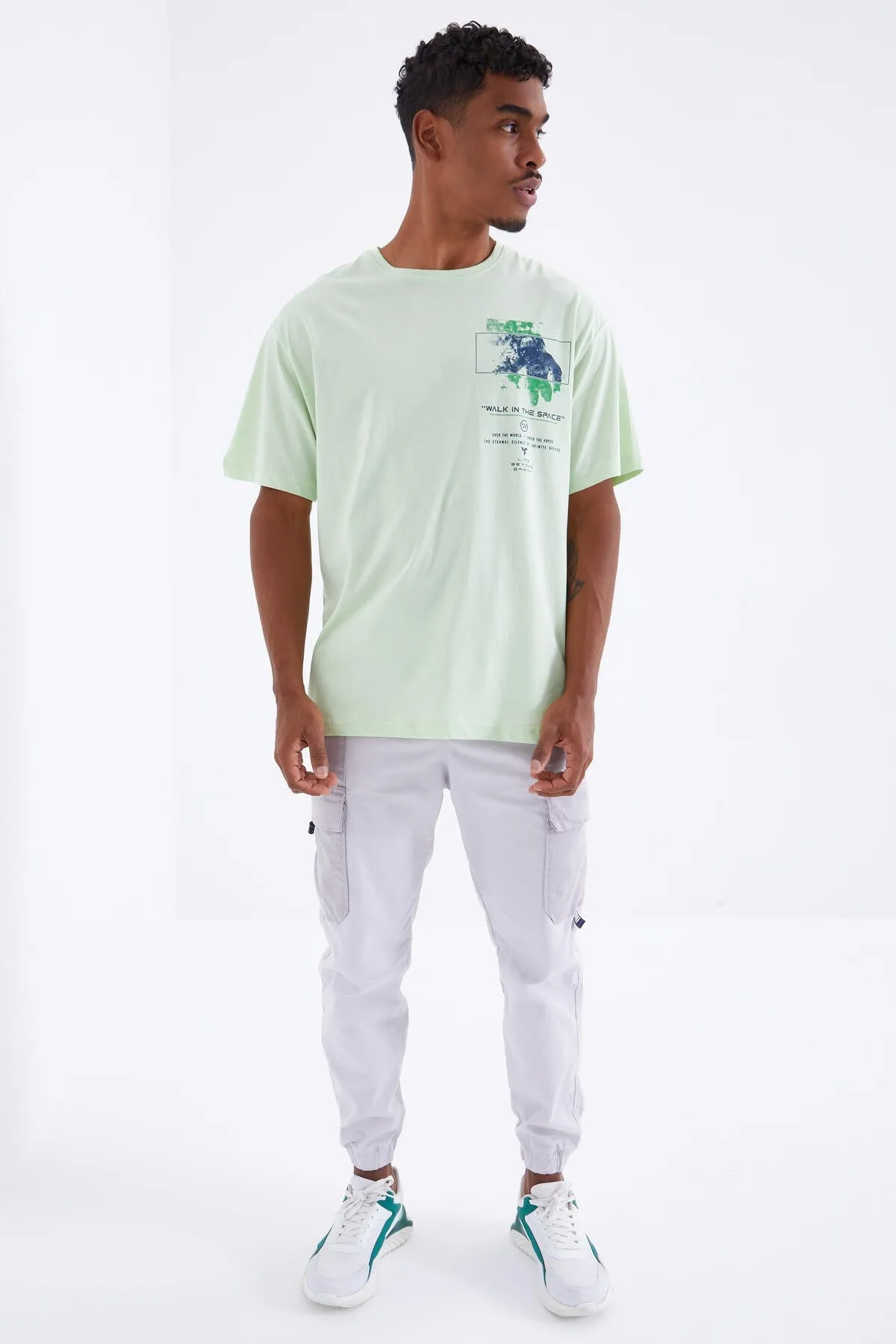 baski detayli o yaka erkek oversize t-shirt - 88099