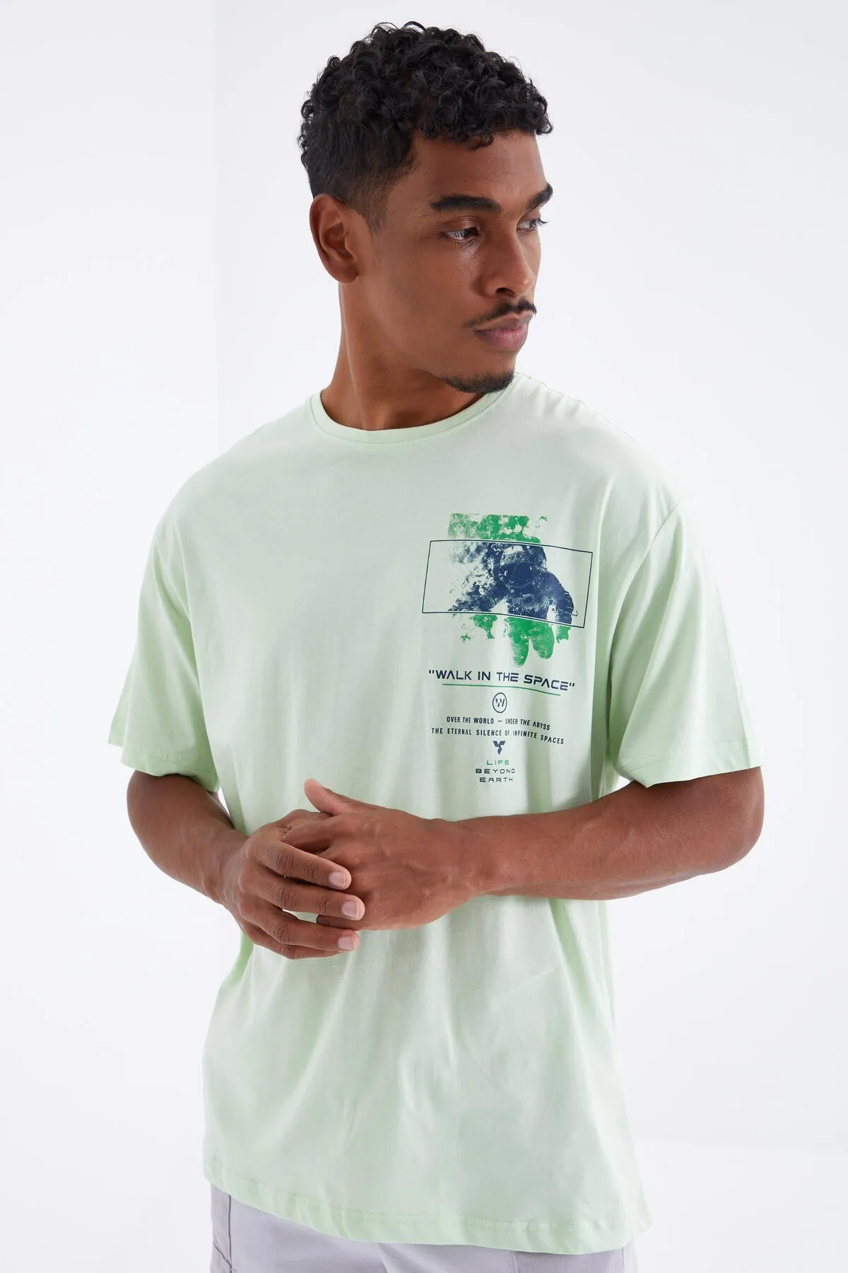 baski detayli o yaka erkek oversize t-shirt - 88099