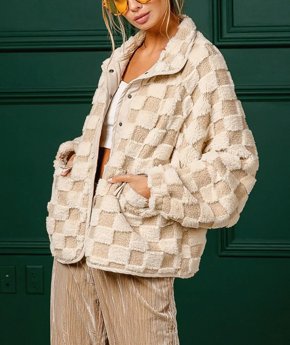 chouyatou Women Winter Casual Checkered Fleece Jacket Fuzzy Oversized Sherpa Jacket Shacket Faux Fur Coat