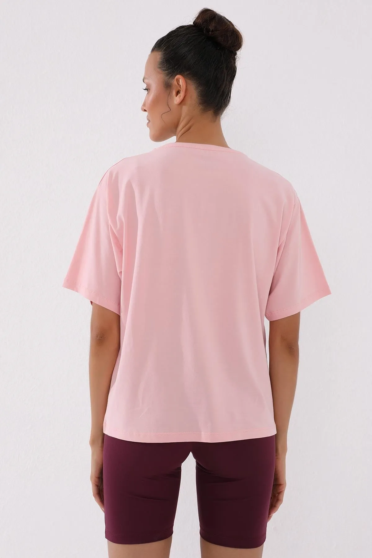 deforme yazi baskili o yaka oversize kadin t-shirt - 97139